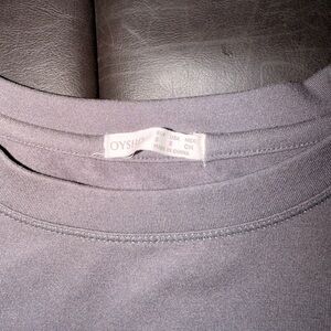 Oysho Women's Gray Crew Neck Sweater